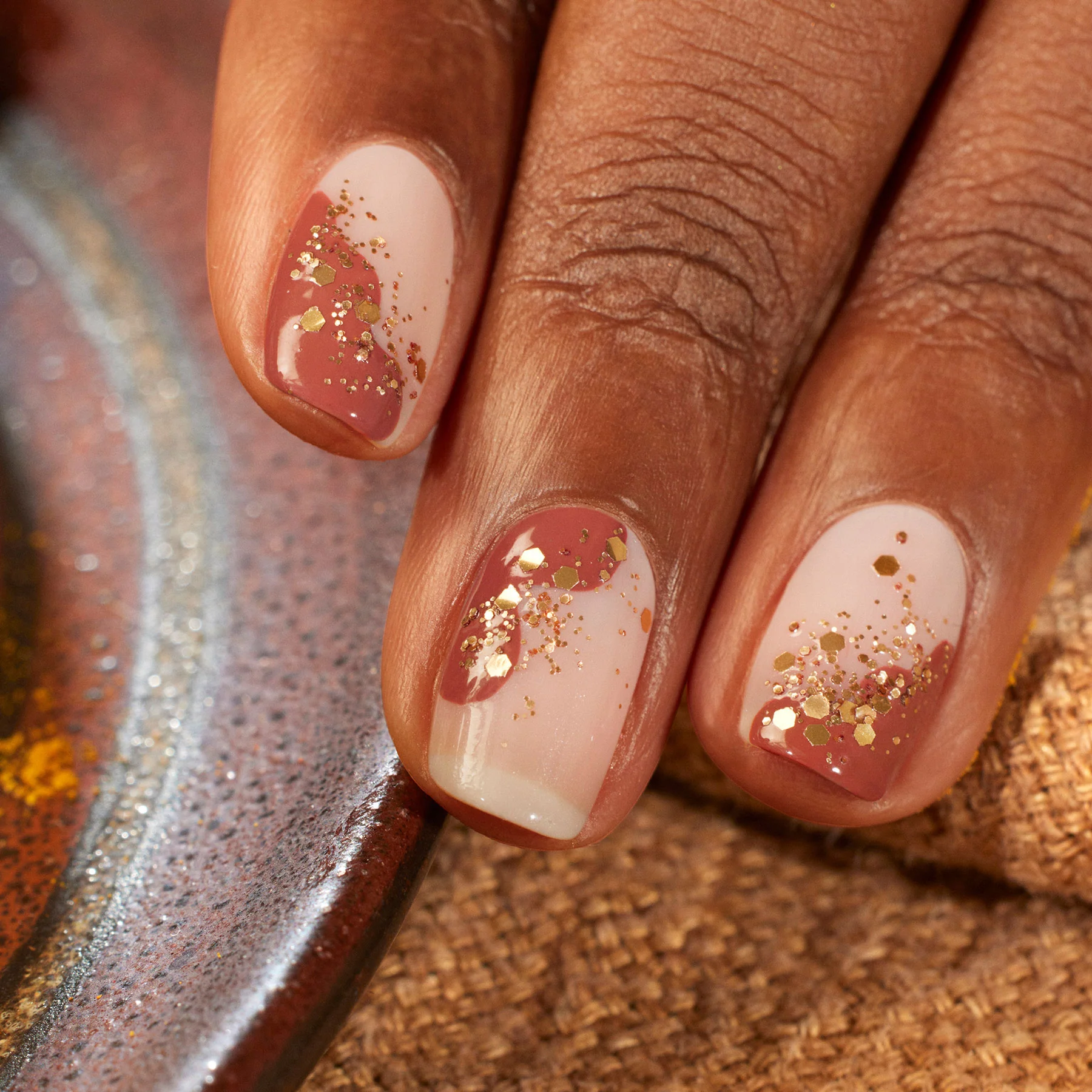 Copper biodegradable glitter - Image 2