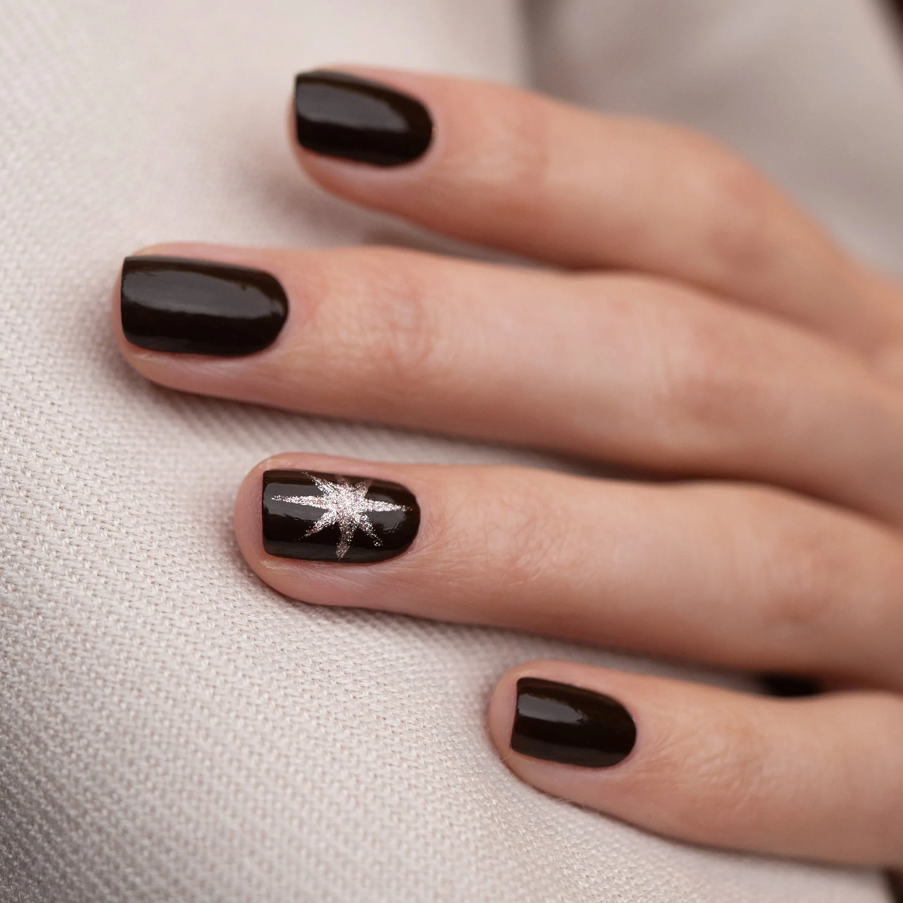Clove - Image 10