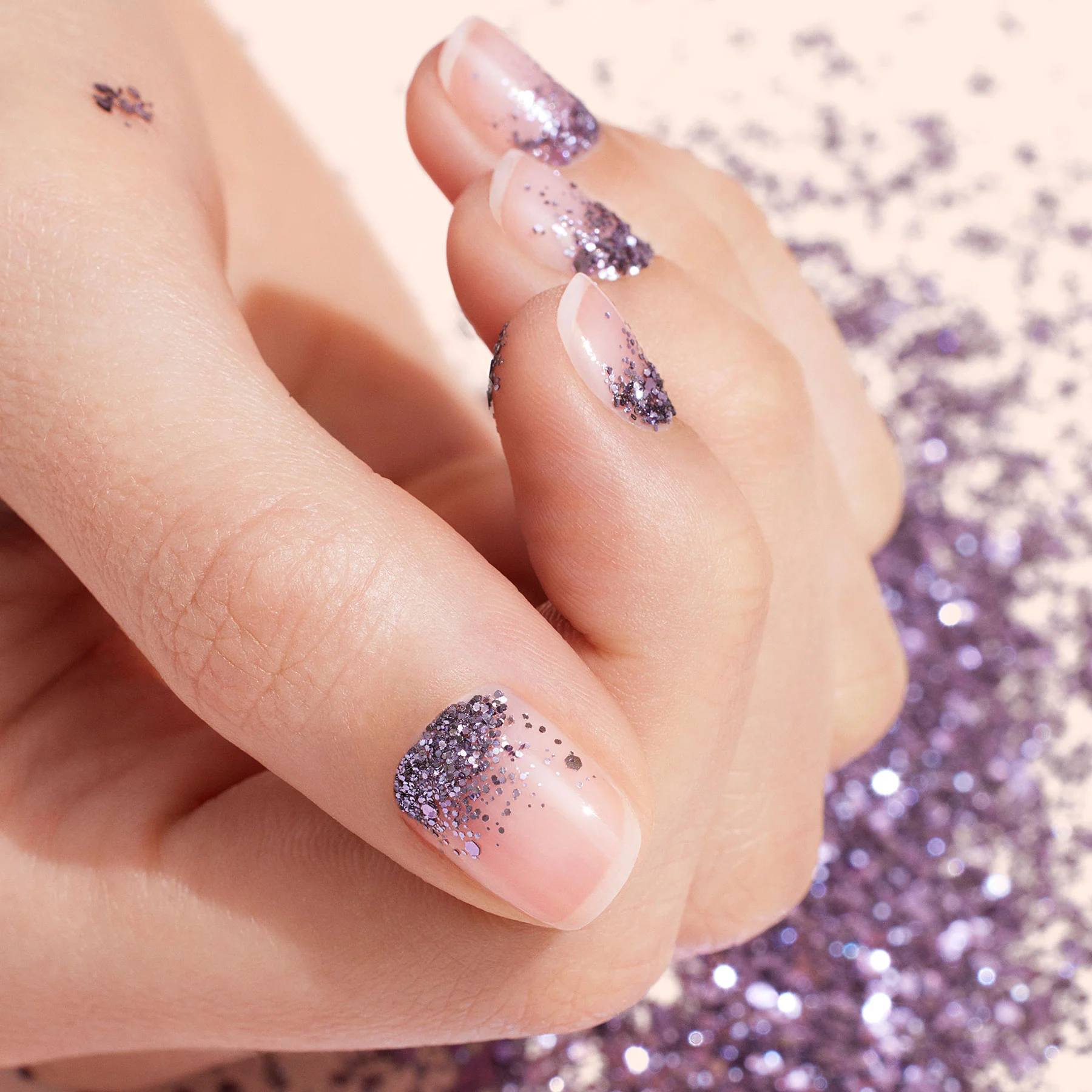 Lilac biodegradable glitter - Image 3